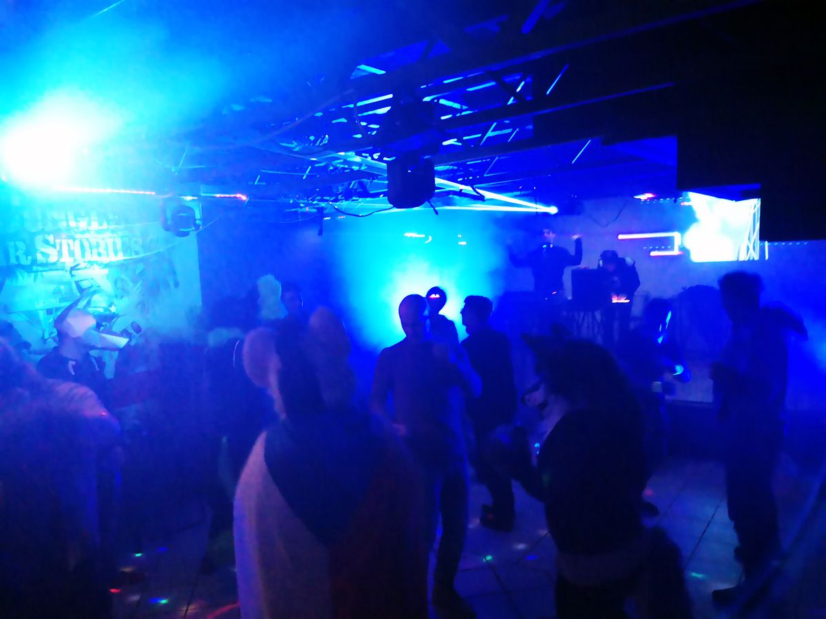 Dance 01
