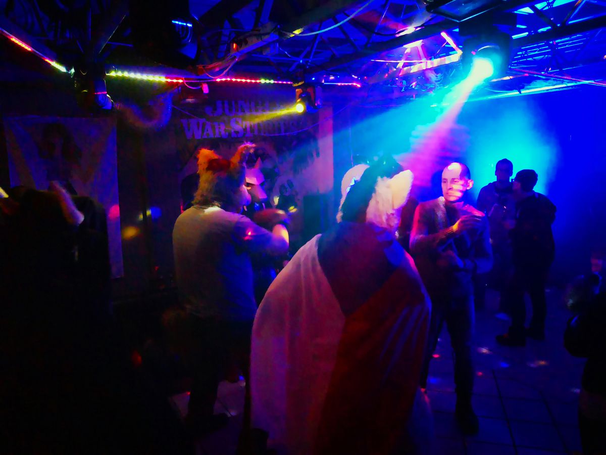 Dance 02
