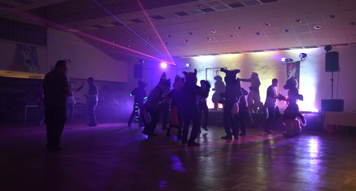 Dance 01