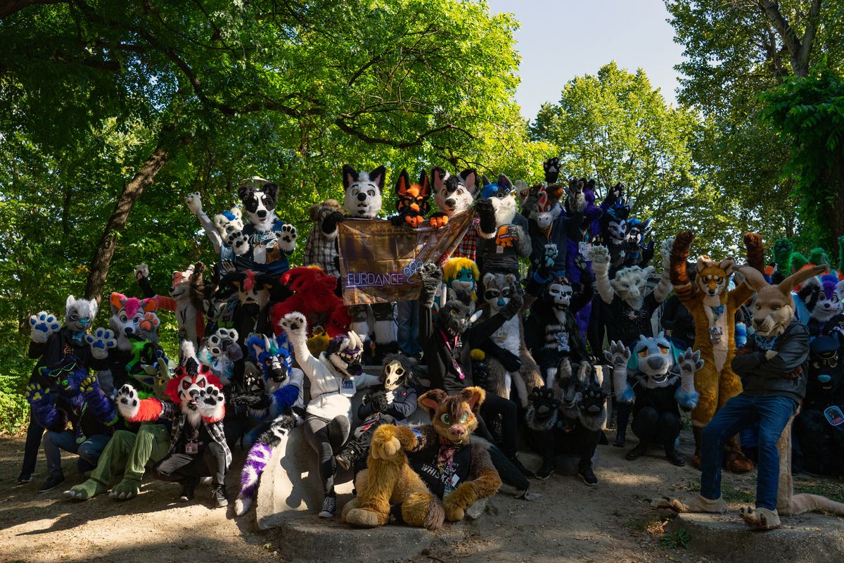 Suitwalk 05