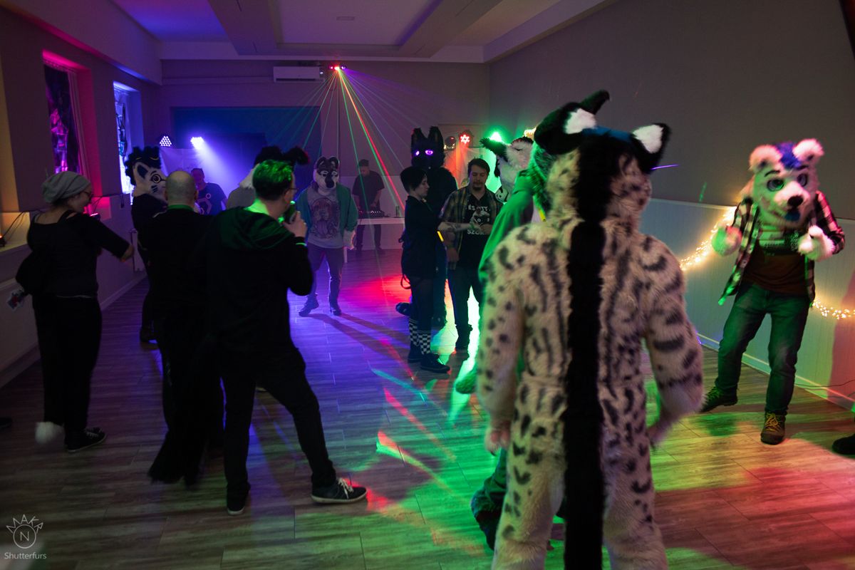 Winter Furs 02
